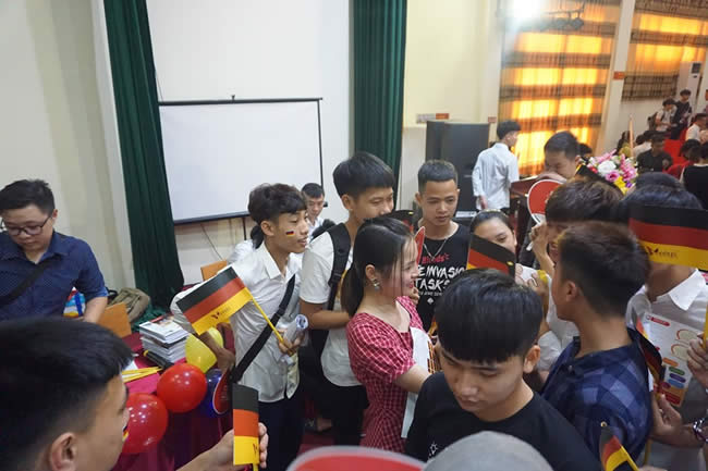 Đang có rất nhiều học sinh Việt Nam 
tại Đức